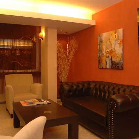 ホテル Abro Necatibey 3*